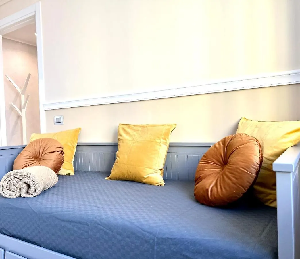 Sismondi New Apt Milano Appartamento